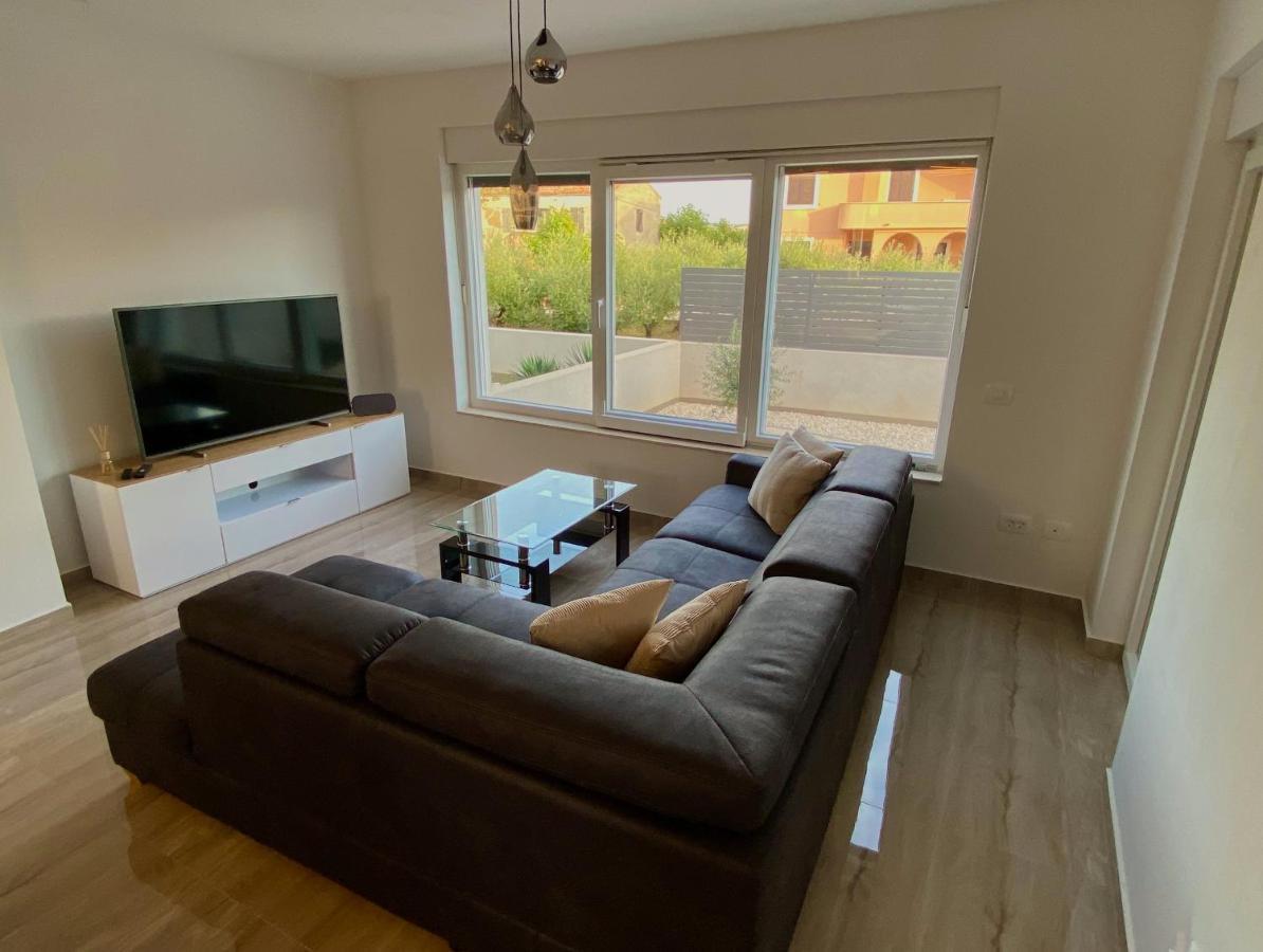 Ferienhaus Luka Задар Екстериор снимка