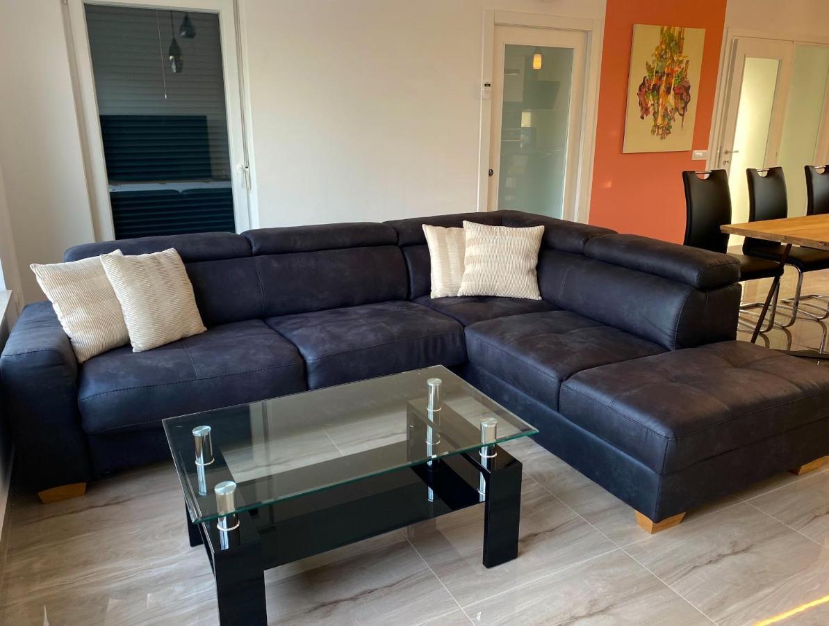 Ferienhaus Luka Задар Екстериор снимка